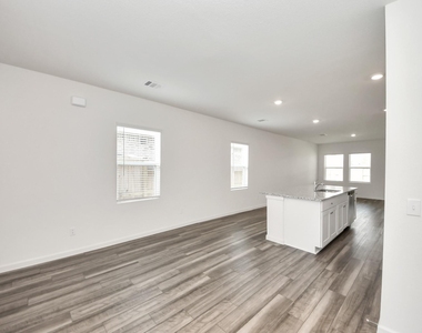 10308 Tuscan Valley Drive - Photo Thumbnail 7