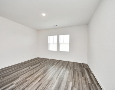 10303 Rose Mar Drive - Photo Thumbnail 14