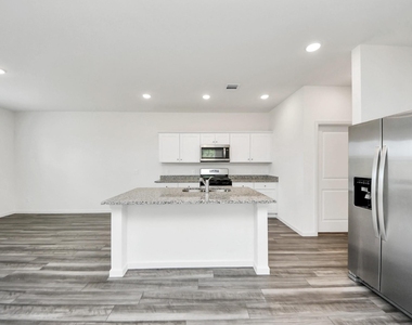 10303 Rose Mar Drive - Photo Thumbnail 9