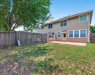5626 Claybeck Lane - Photo Thumbnail 31