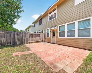 5626 Claybeck Lane - Photo Thumbnail 33