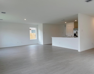 6242 Alder Creek Drive - Photo Thumbnail 6