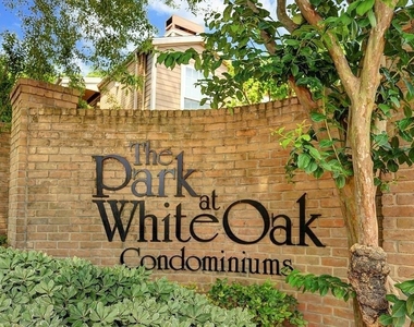1880 White Oak Drive - Photo Thumbnail 17