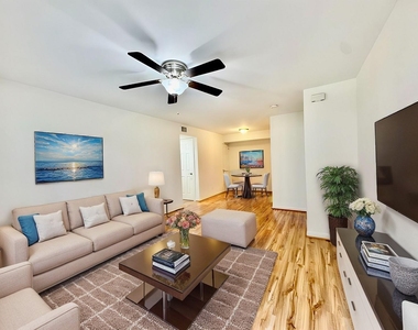 1880 White Oak Drive - Photo Thumbnail 2