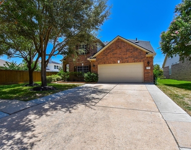 16915 Locust Springs Drive - Photo Thumbnail 1
