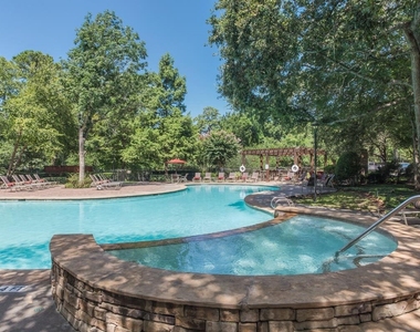 10440 Deerwood - Photo Thumbnail 9