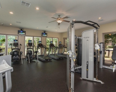 10440 Deerwood - Photo Thumbnail 14
