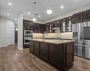 19718 Shinnery Ridge Court - Photo Thumbnail 3