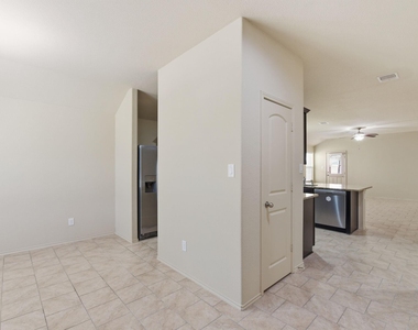 23714 Shortleaf Pine Drive - Photo Thumbnail 5