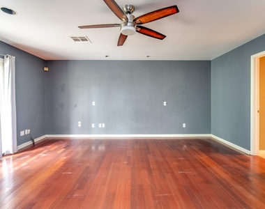 3927 Pleasant Valley Drive - Photo Thumbnail 26