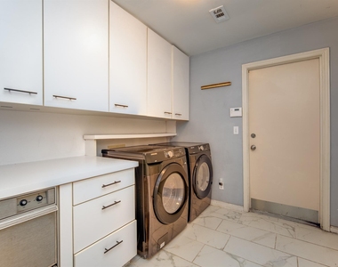 3927 Pleasant Valley Drive - Photo Thumbnail 39