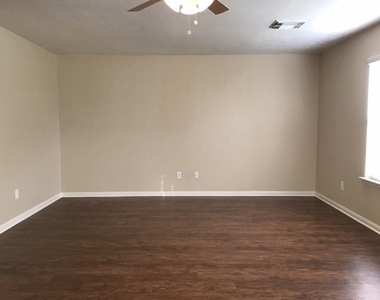 18018 Melissa Springs Drive - Photo Thumbnail 4