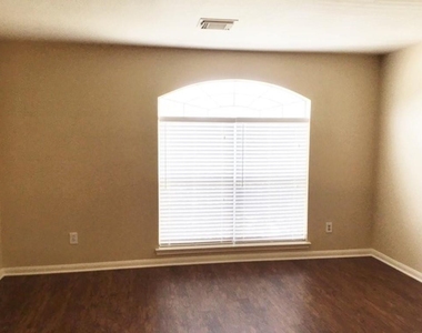 18018 Melissa Springs Drive - Photo Thumbnail 9