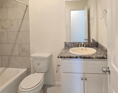 3702 Wylie Street - Photo Thumbnail 6