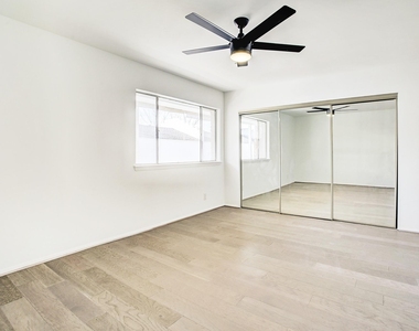 4040 San Felipe Street - Photo Thumbnail 8
