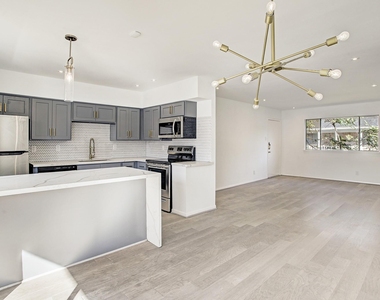 4040 San Felipe Street - Photo Thumbnail 2