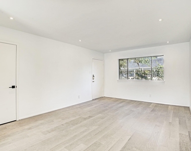 4040 San Felipe Street - Photo Thumbnail 5
