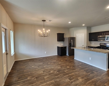 14719 Black Brush Manor - Photo Thumbnail 5