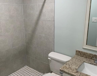 17219 Lillian Lane - Photo Thumbnail 9