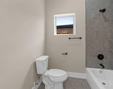 2607 Liguria Ln - Photo Thumbnail 15