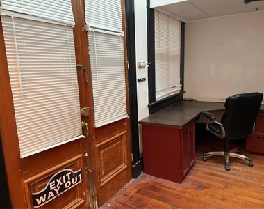 2116 Strand Street - Photo Thumbnail 3