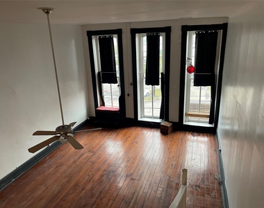 2116 Strand Street - Photo Thumbnail 12