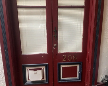 2116 Strand Street - Photo Thumbnail 2