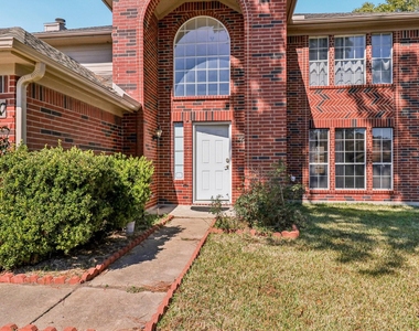 16810 Blairstone - Photo Thumbnail 3