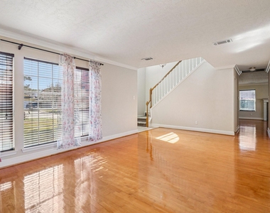 16810 Blairstone - Photo Thumbnail 9