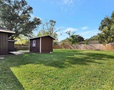 1311 Oak Hollow Drive - Photo Thumbnail 22