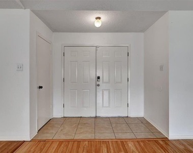 1311 Oak Hollow Drive - Photo Thumbnail 3