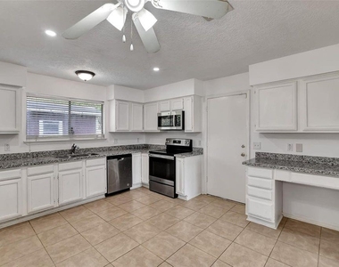 1311 Oak Hollow Drive - Photo Thumbnail 9