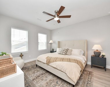5300 Berkeley Knoll Circle - Photo Thumbnail 19