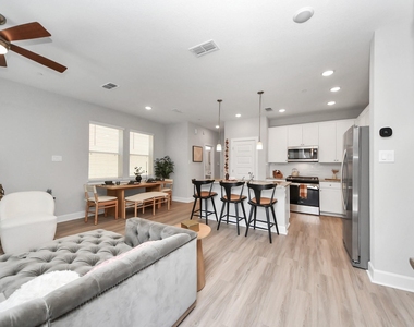 5300 Berkeley Knoll Circle - Photo Thumbnail 3