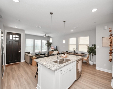 5300 Berkeley Knoll Circle - Photo Thumbnail 2