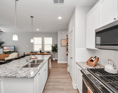 5300 Berkeley Knoll Circle - Photo Thumbnail 12