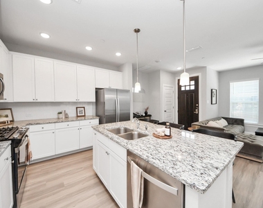 5300 Berkeley Knoll Circle - Photo Thumbnail 9