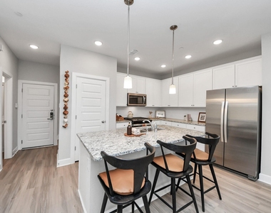 5300 Berkeley Knoll Circle - Photo Thumbnail 8