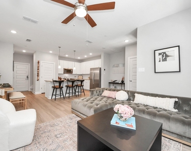 5300 Berkeley Knoll Circle - Photo Thumbnail 4