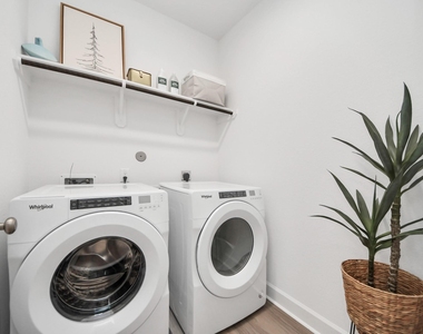 5300 Berkeley Knoll Circle - Photo Thumbnail 28