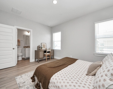 5300 Berkeley Knoll Circle - Photo Thumbnail 26