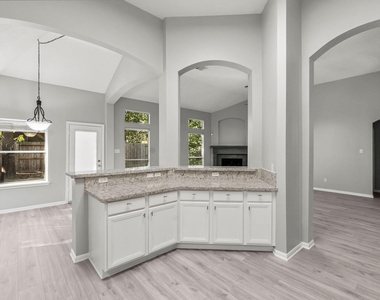 155 N Wimberly Way - Photo Thumbnail 18