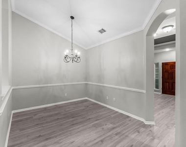 155 N Wimberly Way - Photo Thumbnail 5