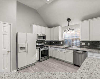 155 N Wimberly Way - Photo Thumbnail 19