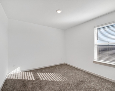 1322 Truckee River Drive - Photo Thumbnail 37