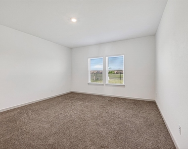 1322 Truckee River Drive - Photo Thumbnail 34