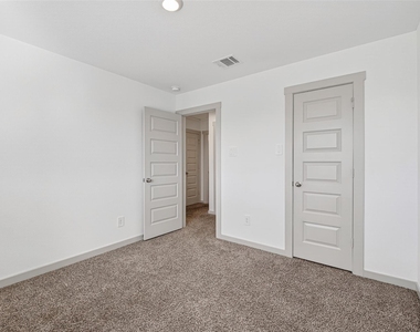 1322 Truckee River Drive - Photo Thumbnail 38