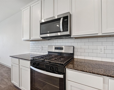 1322 Truckee River Drive - Photo Thumbnail 15