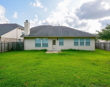 21503 Round Creek Court - Photo Thumbnail 4