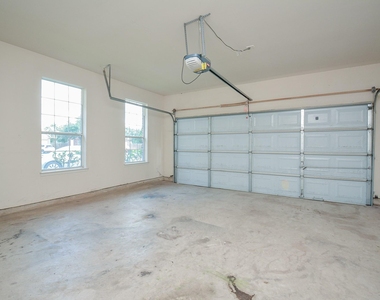 21503 Round Creek Court - Photo Thumbnail 5